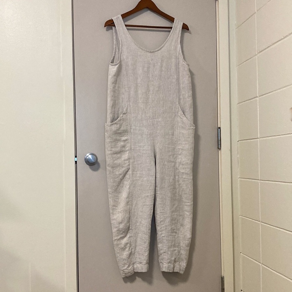 Elizabeth Suzann Clyde Jumpsuit S-S in Natural Linen